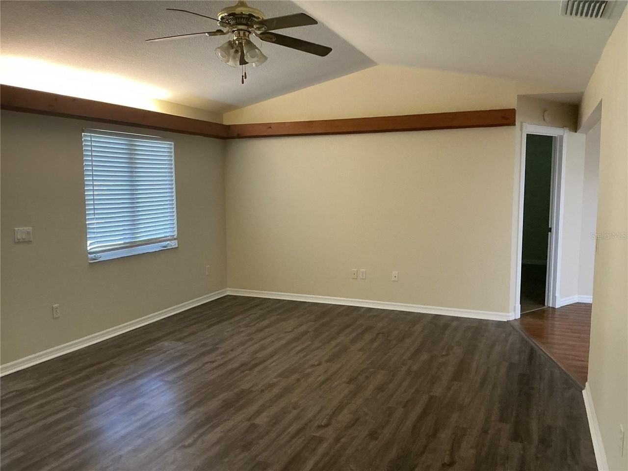 3381 Escobar Ln - Photo 4 of 15