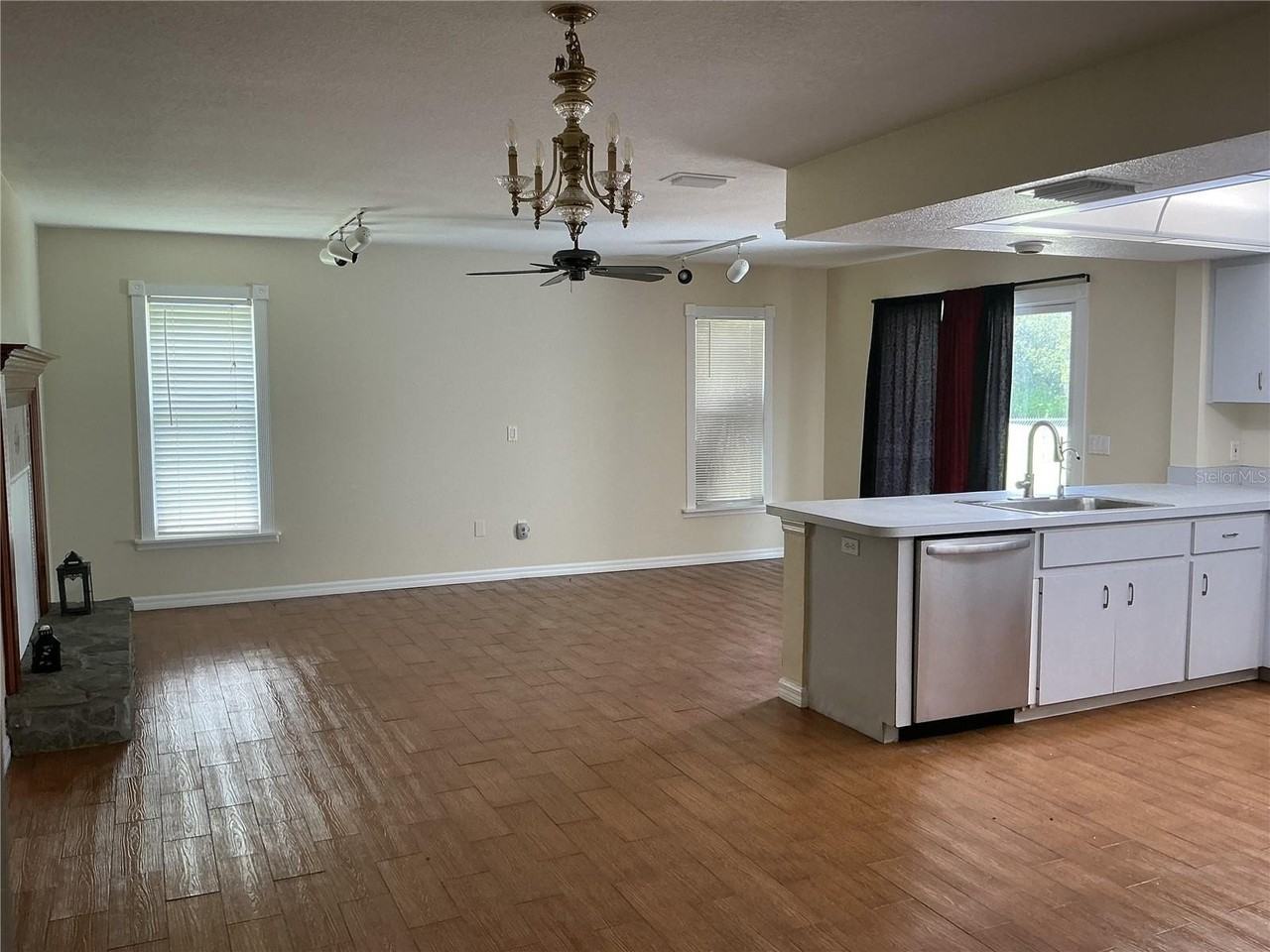 3381 Escobar Ln - Photo 6 of 15