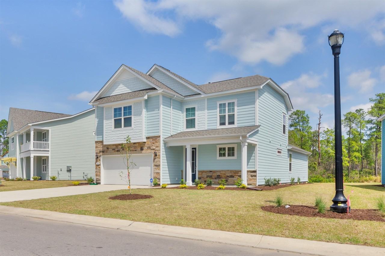 7068 Shooting Star Way - Photo 2 of 40