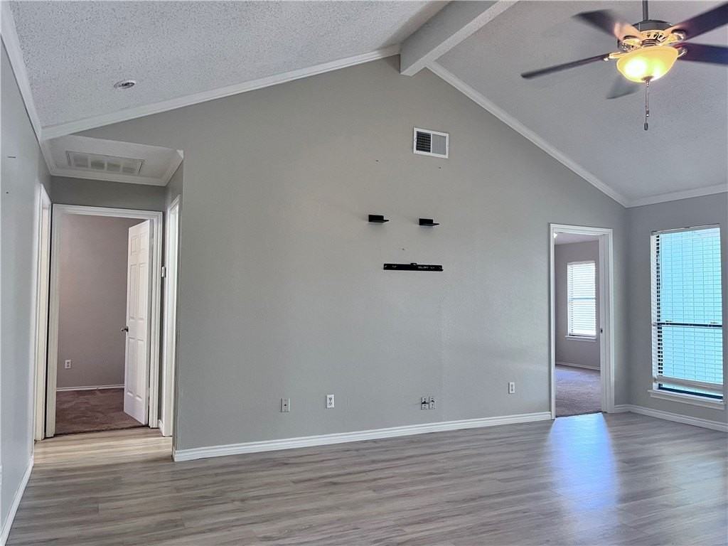 2200 Spring Park Dr - Photo 6 of 31