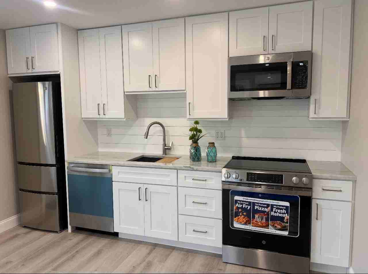 Main St #8 - Photo 5 of 13