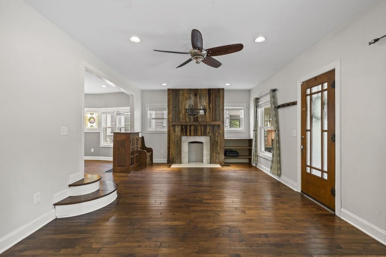 196 Brighton Rd - Photo 5 of 47