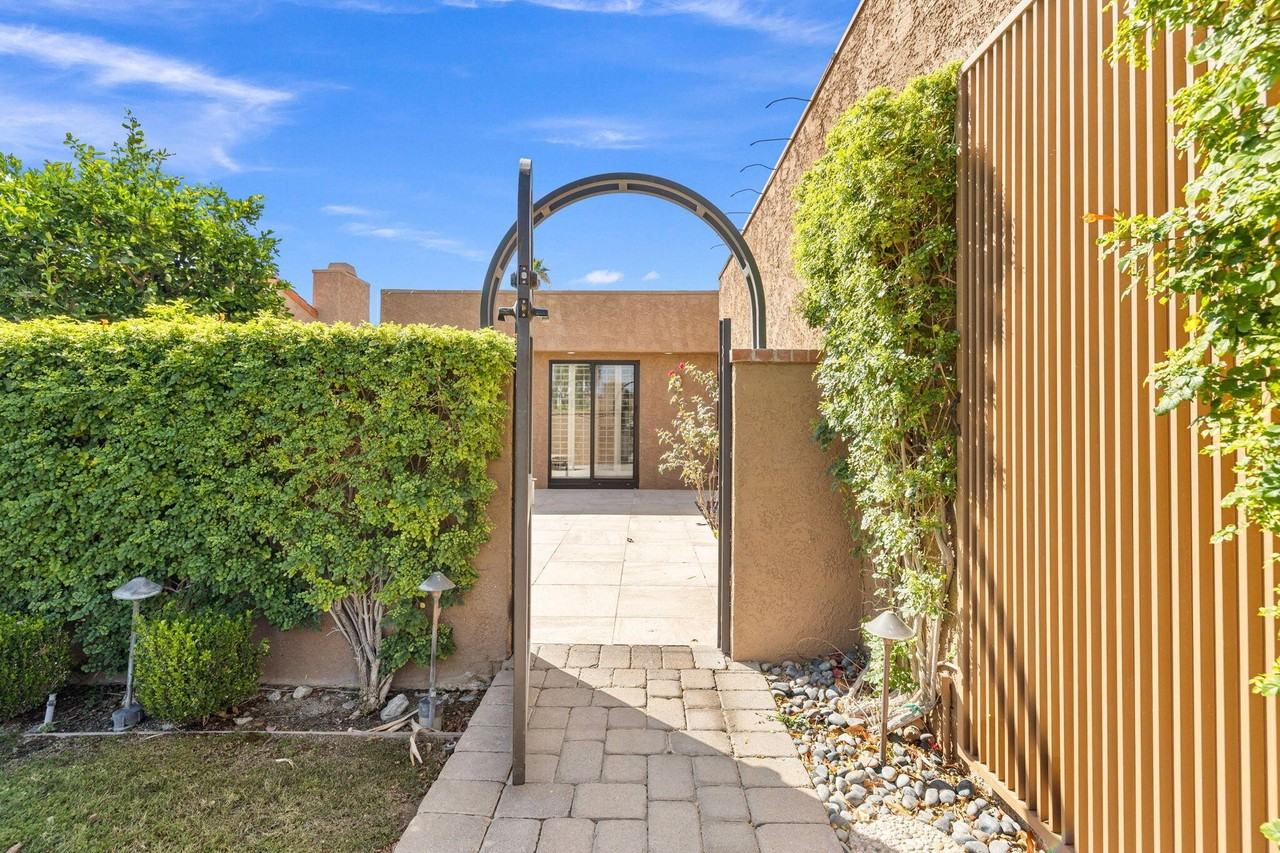 73153 Ajo Ln - Photo 5 of 45