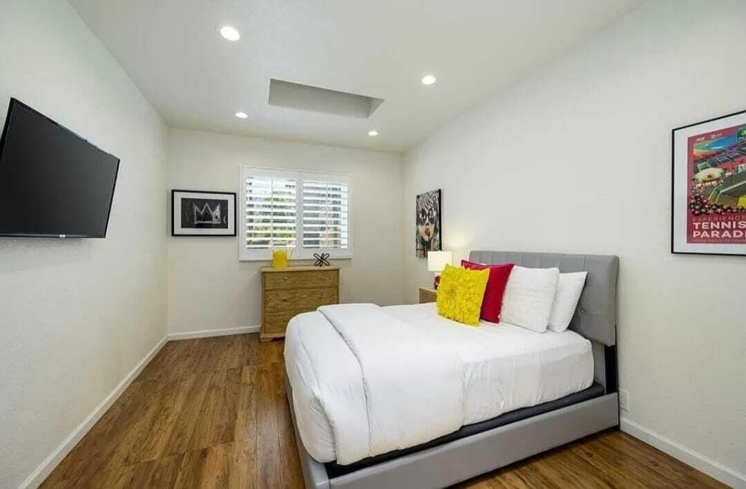 77160 Delgado Dr - Photo 4 of 32
