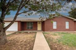 703 Dawn Ln - Photo 1 of 1