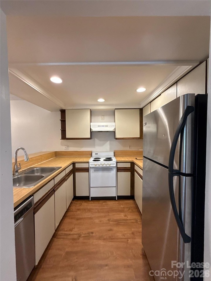 1823 J Julian Ln #C - Photo 5 of 12