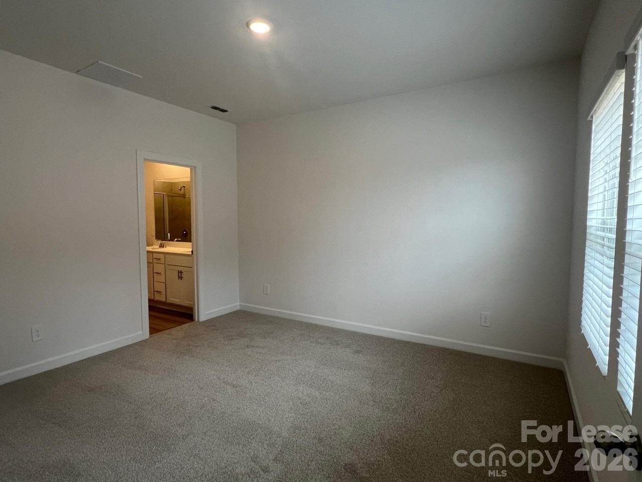 1281 30th Street Ln Ne - Photo 7 of 20