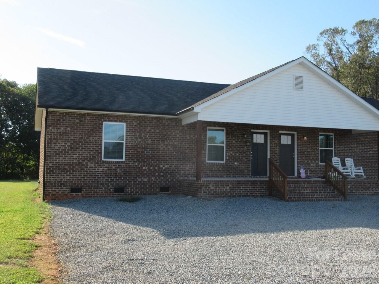 419 Northbrook Iii School Rd - Photo 2 of 16
