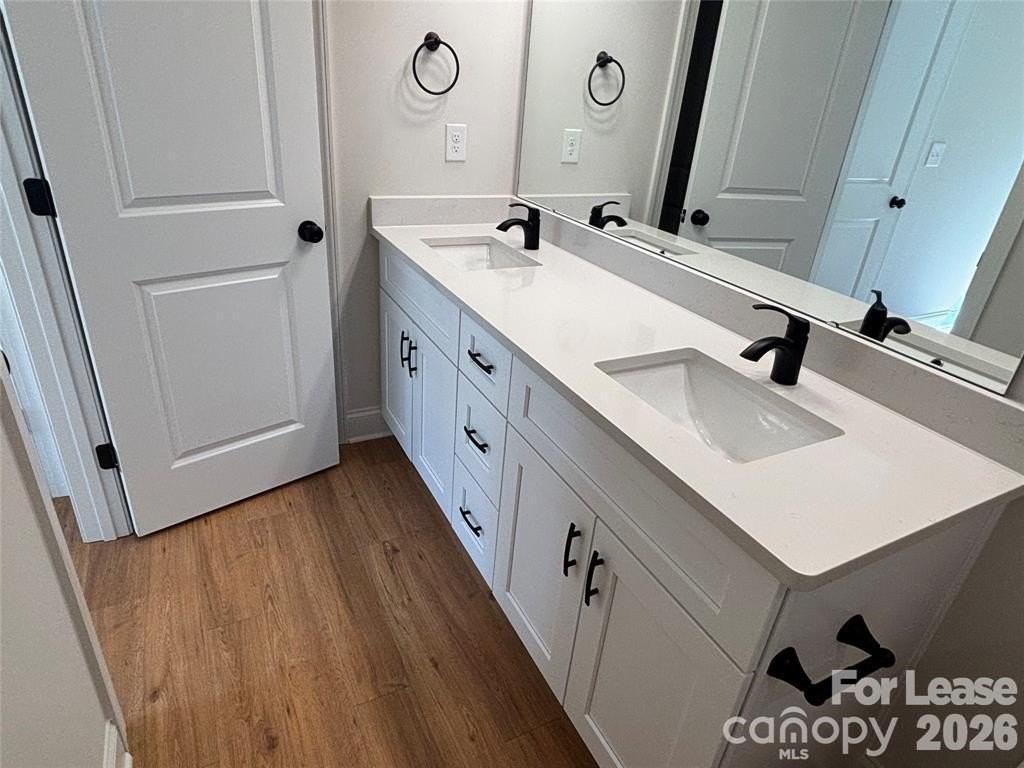 4811 Victoria Ave - Photo 6 of 12