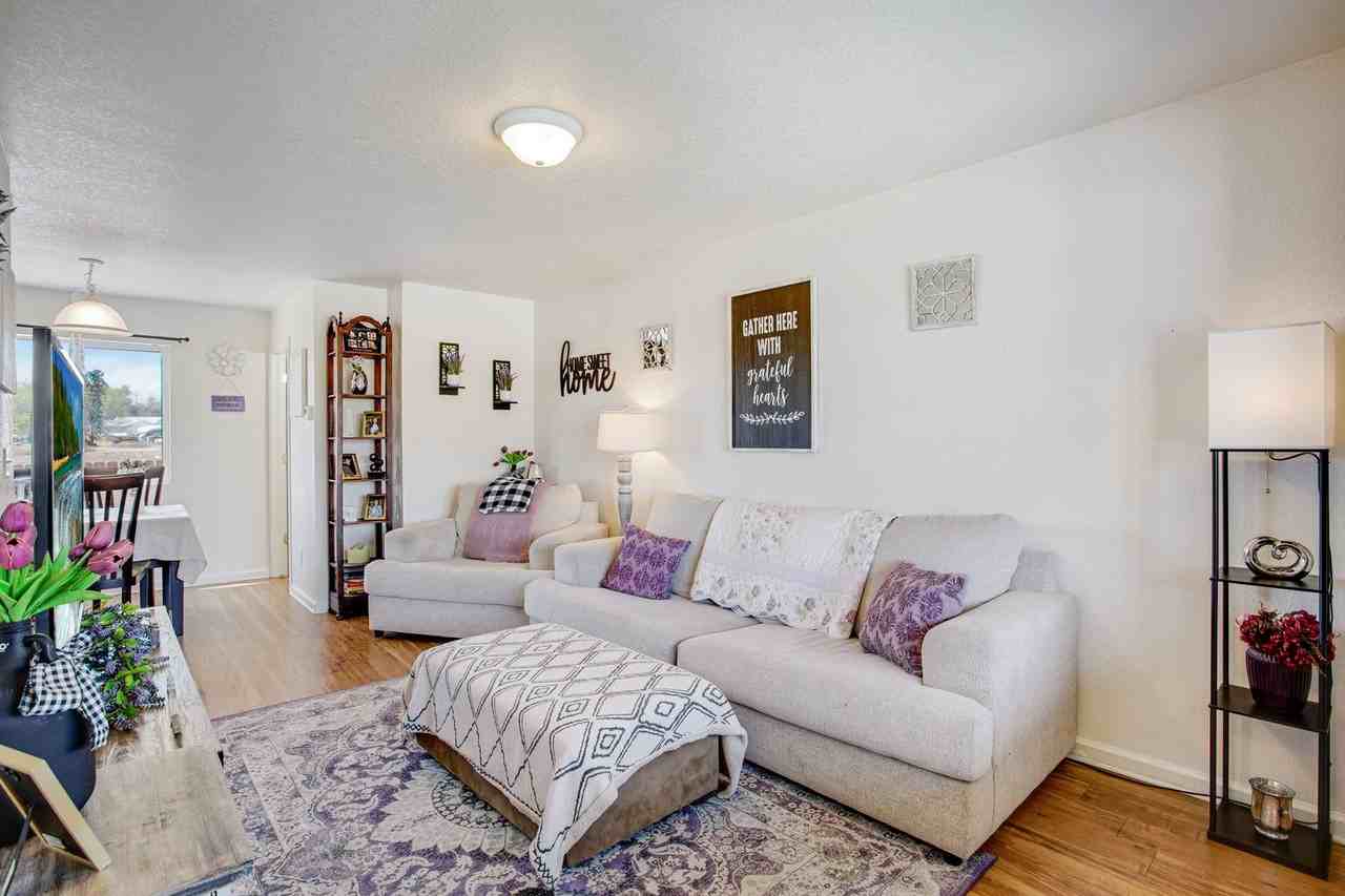 1753 Rowan Ln - Photo 7 of 26
