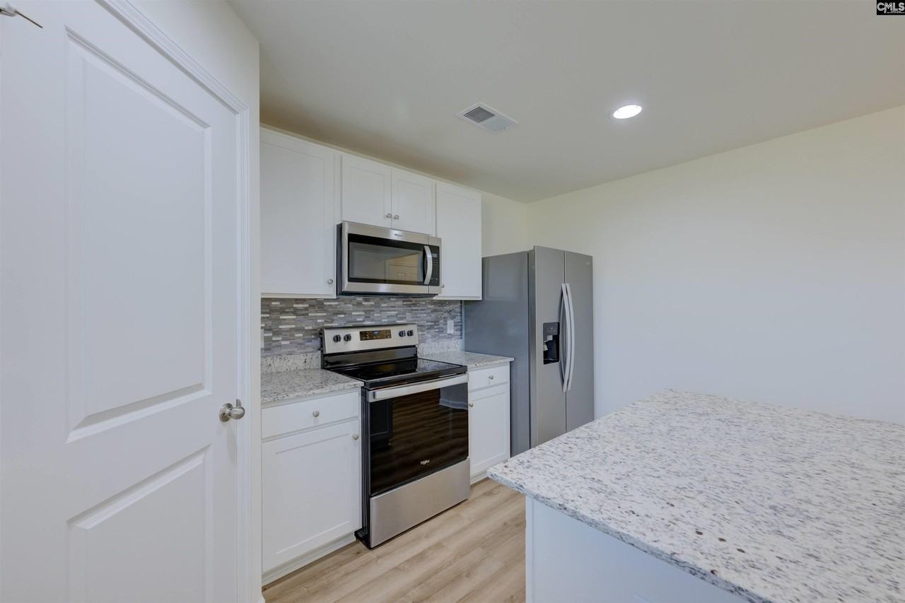 280 Savannah Wood Rd - Photo 6 of 18