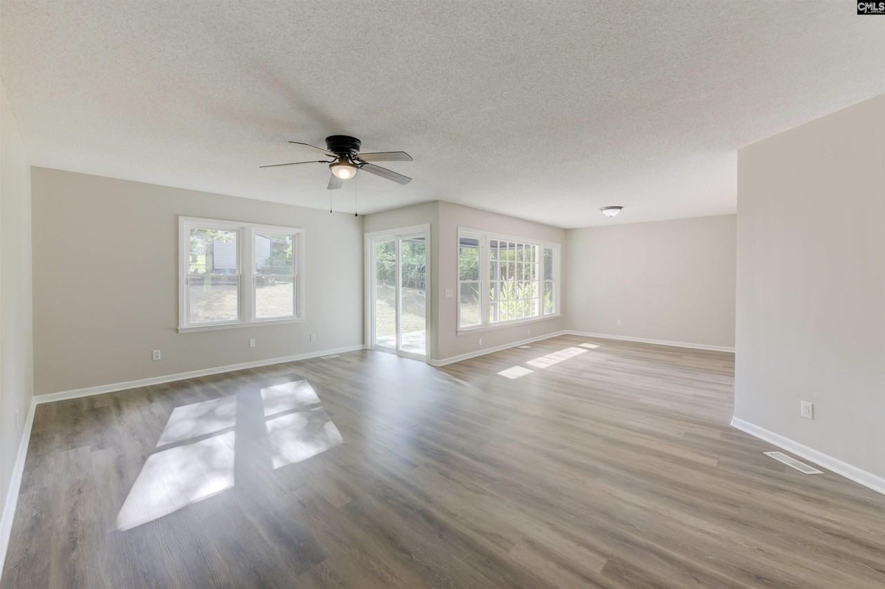 30 Cardington Ct - Photo 3 of 19