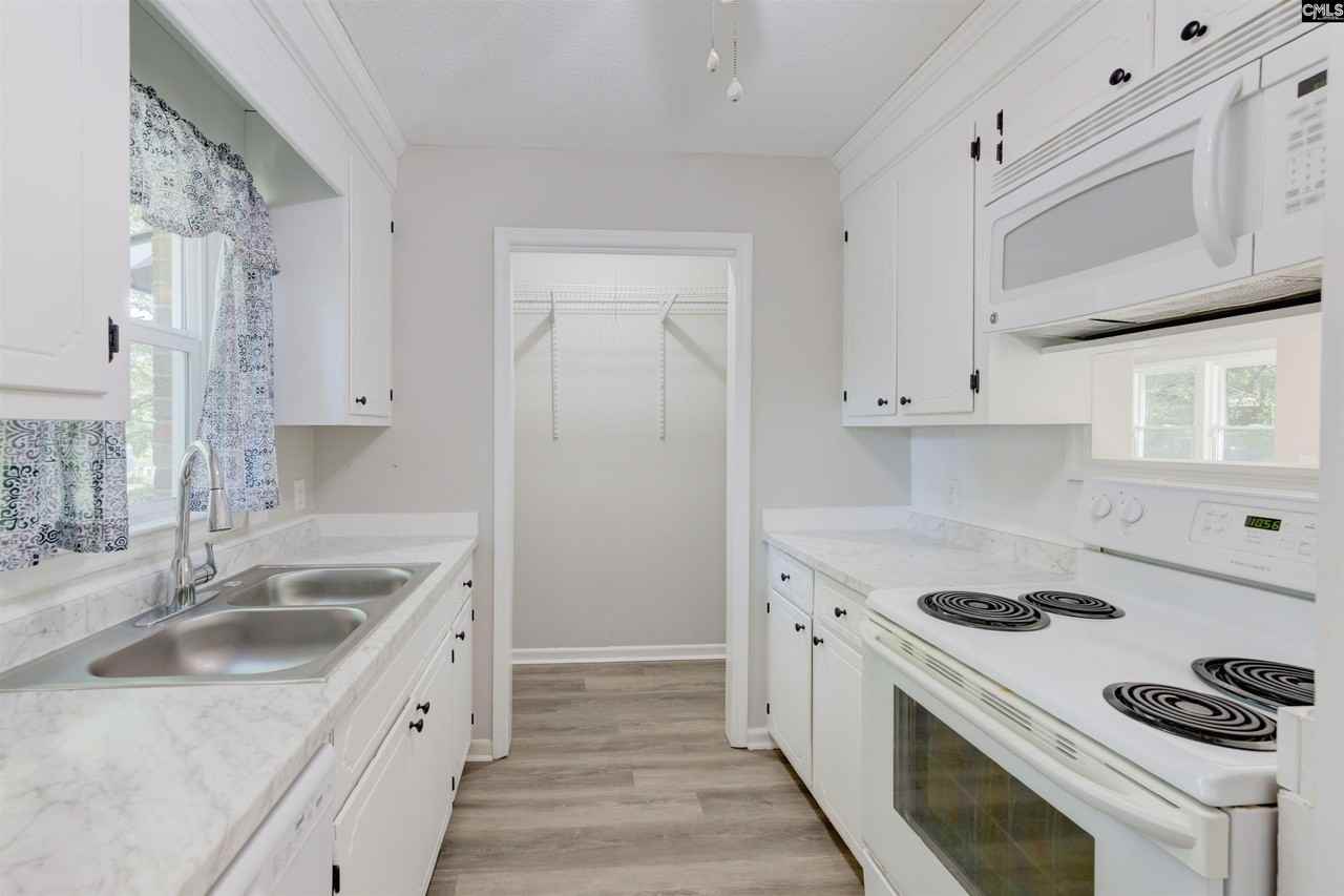 30 Cardington Ct - Photo 7 of 19