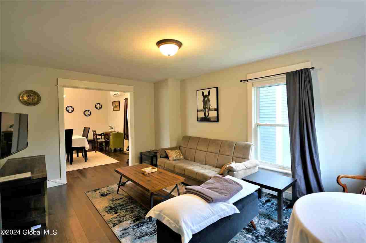 129 Jefferson St - Photo 2 of 22