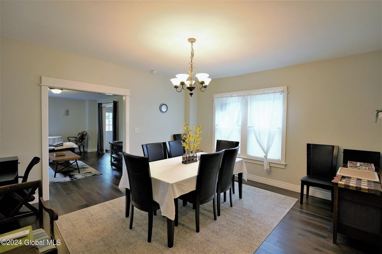 129 Jefferson St - Photo 4 of 22