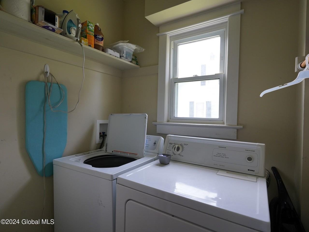 129 Jefferson St - Photo 7 of 22