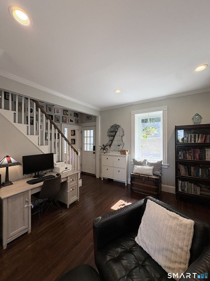 89 Hillside Ave - Photo 7 of 23
