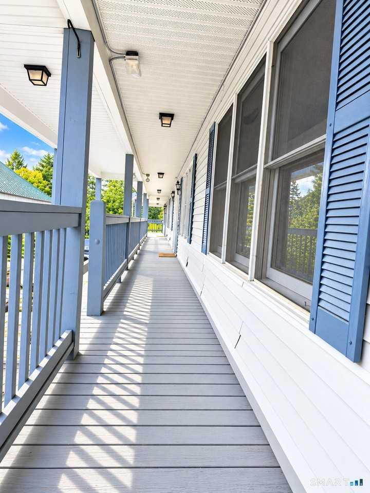 31 Railroad St #13 - Photo 2 of 10