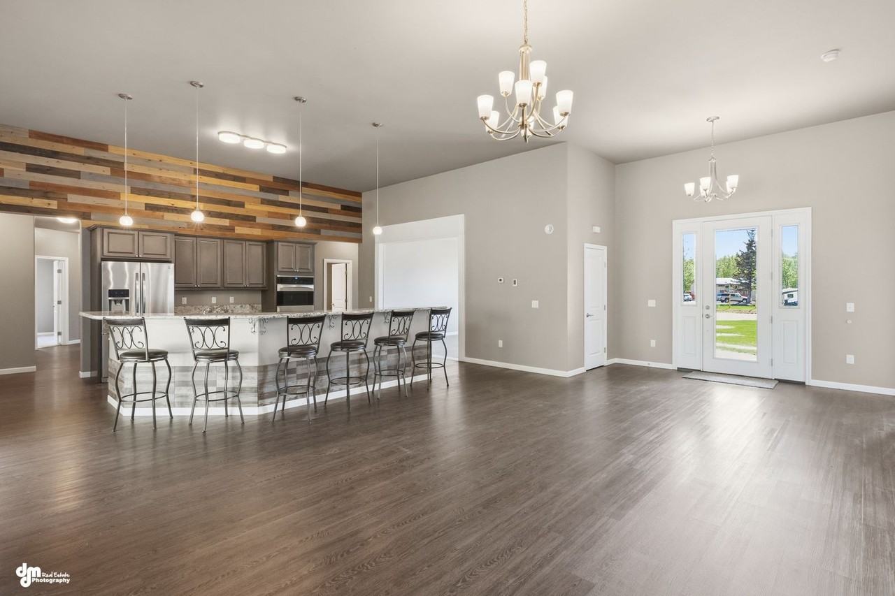 4691 E Crane Rd - Photo 7 of 50