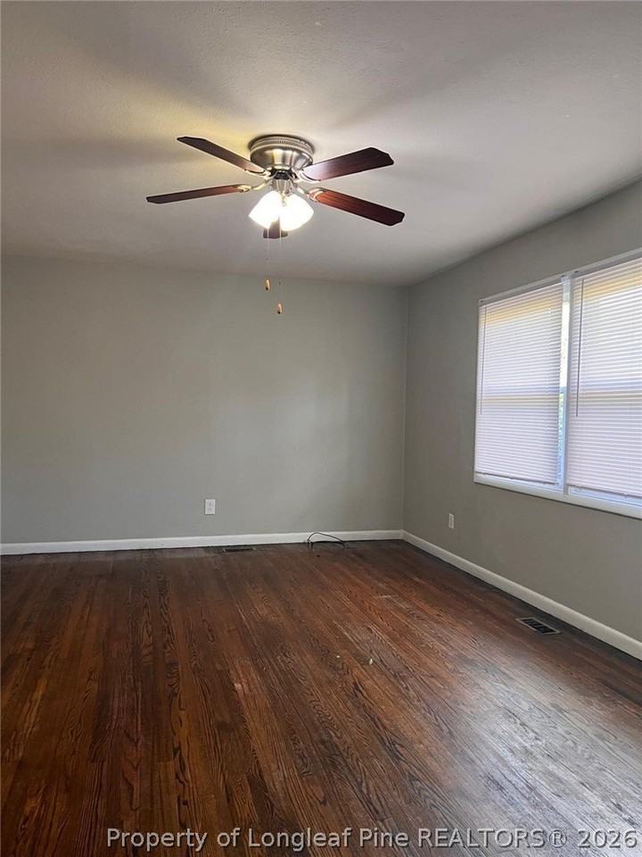 1728 Saint Augustine Ave - Photo 2 of 15