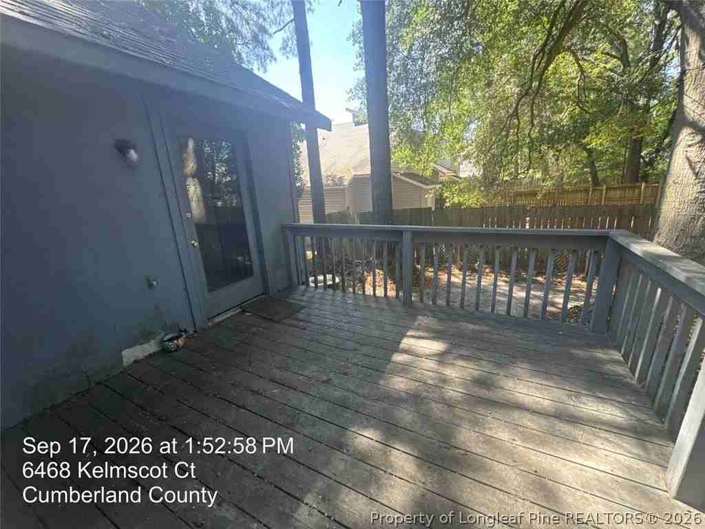 6468 Kelmscot Ct - Photo 5 of 26