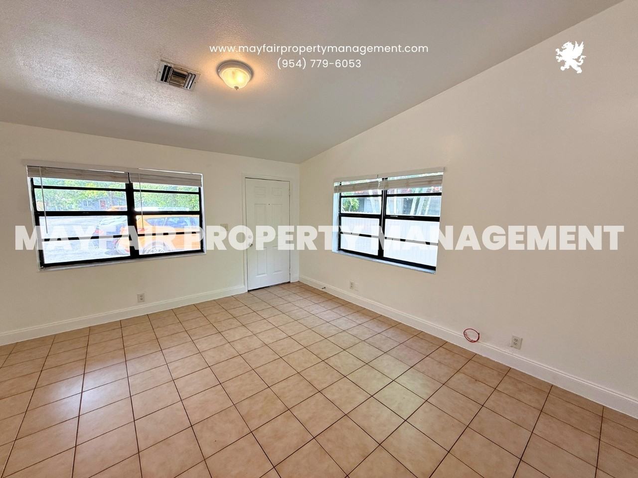 2316 Monroe Street - Photo 4 of 15