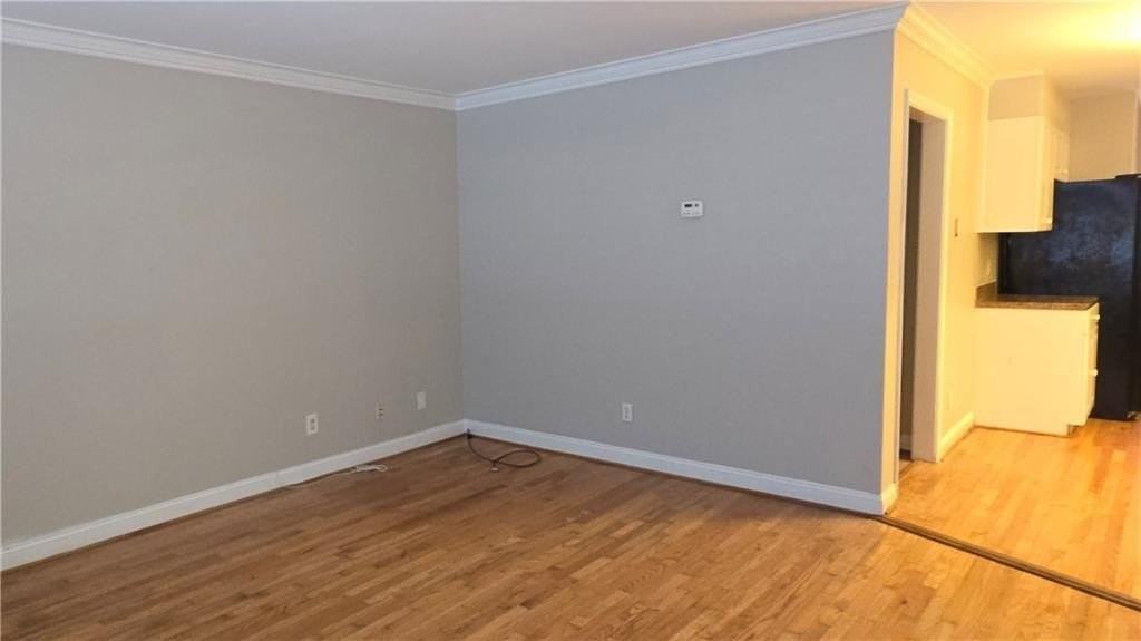 3668 Kingsboro Rd Ne #5 - Photo 3 of 22