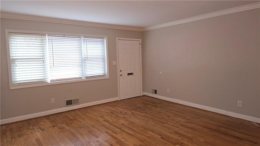 3668 Kingsboro Rd Ne #5 - Photo 4 of 22