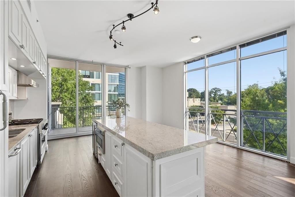 1820 Peachtree St Nw #307 - Photo 7 of 39