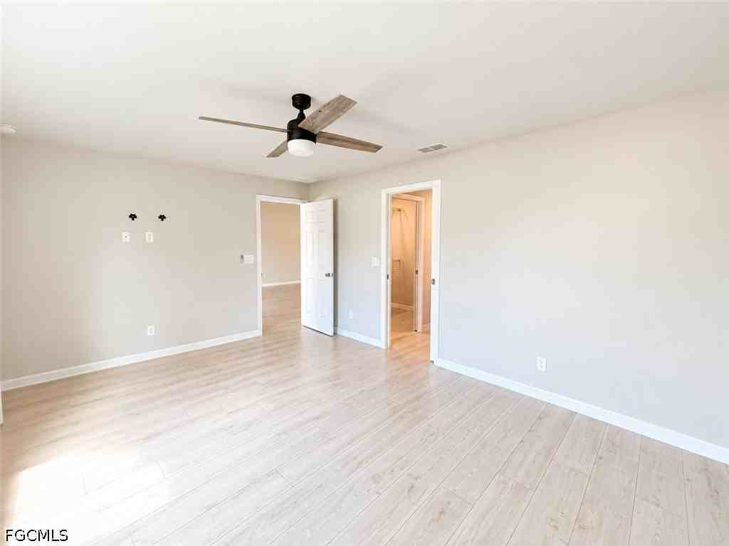 1315 Se 41st St - Photo 6 of 8