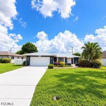 3609 Se 3rd Ave - Photo 1 of 1
