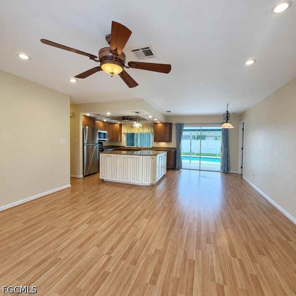 3609 Se 3rd Ave - Photo 2 of 28
