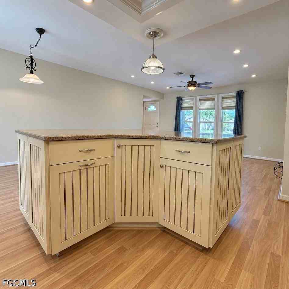3609 Se 3rd Ave - Photo 7 of 28