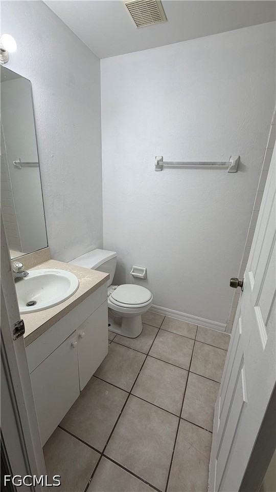 2219 Leda Ave S - Photo 5 of 9
