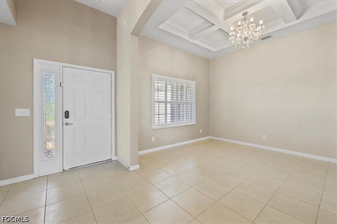 529 Sw 26th Ter - Photo 3 of 25
