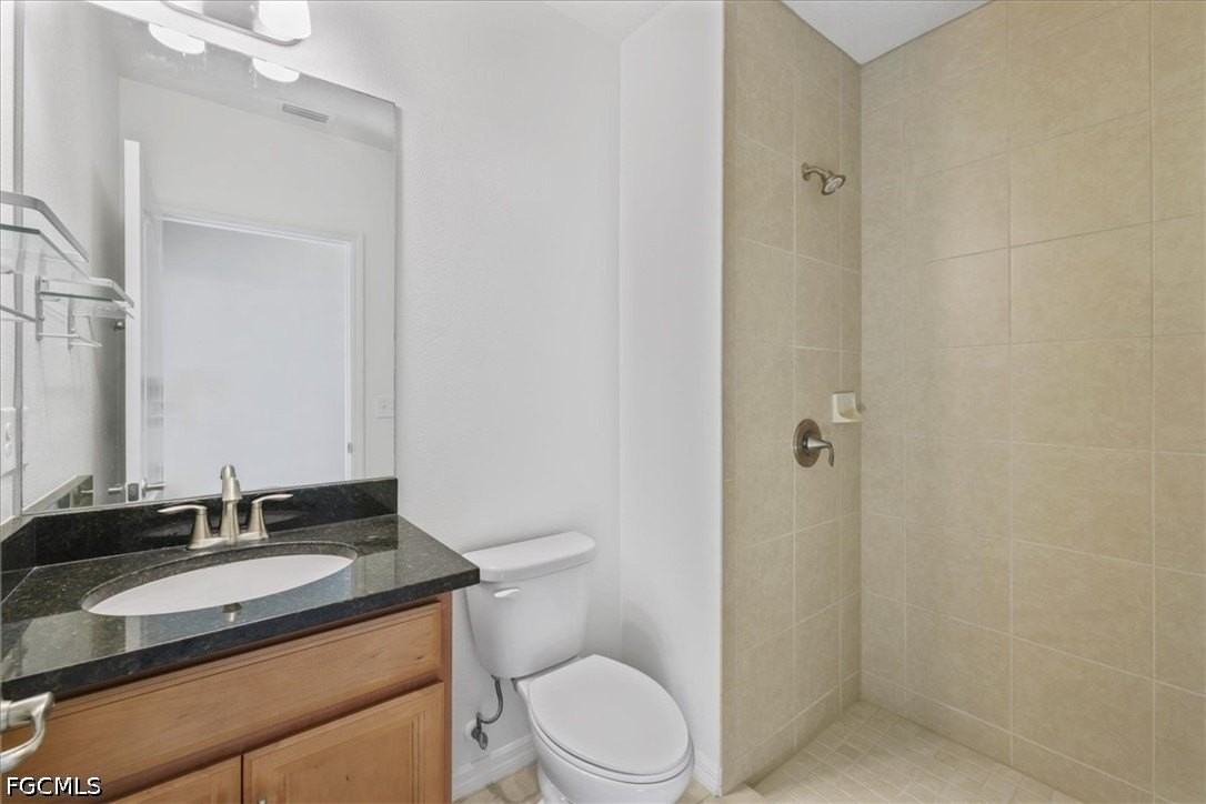 529 Sw 26th Ter - Photo 5 of 25