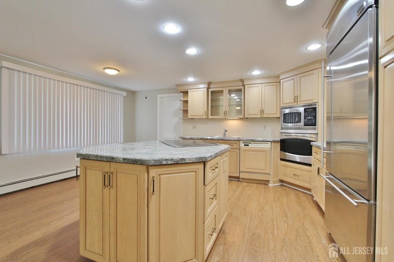 779 New Durham Rd - Photo 6 of 19