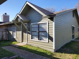 featured image of 7906 Falcon Ridge Dr