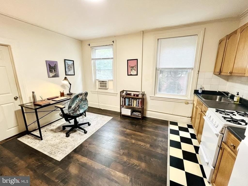 526 N 19th St - Photo 2 of 5