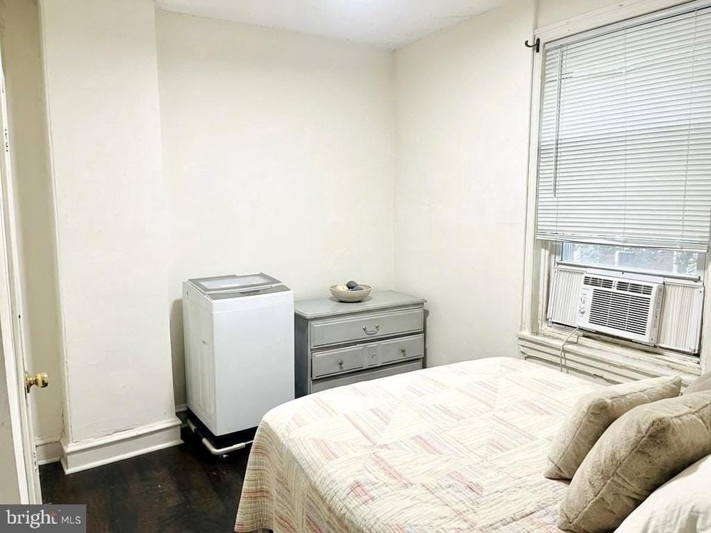 526 N 19th St - Photo 3 of 5