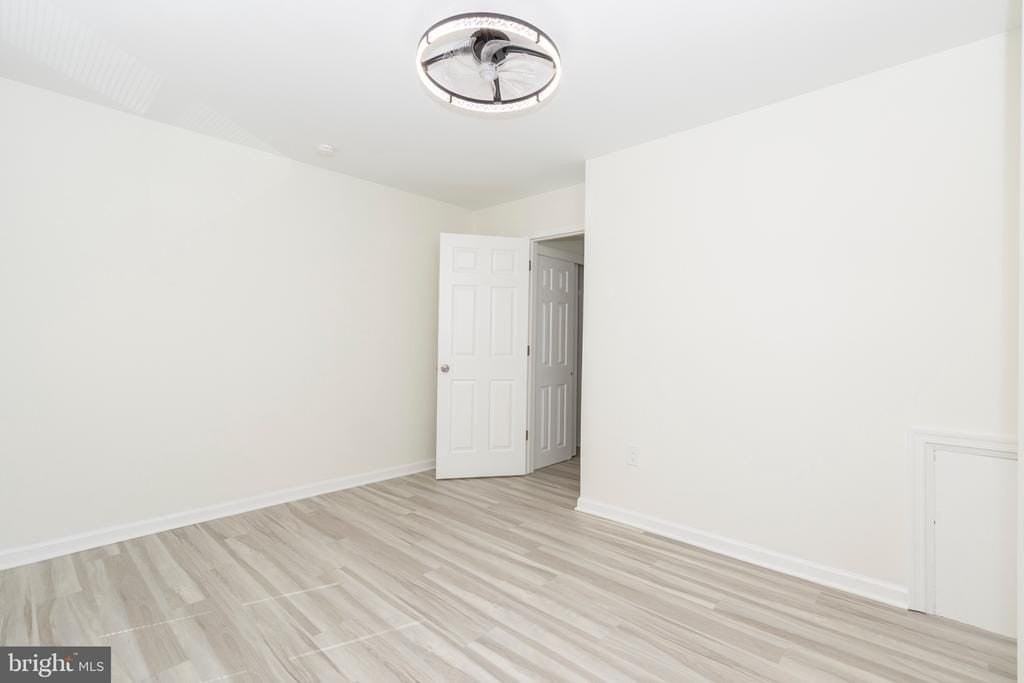 2711 Oakford St - Photo 7 of 17