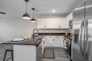 1003 Lafayette Rd. - Photo 1 of 1