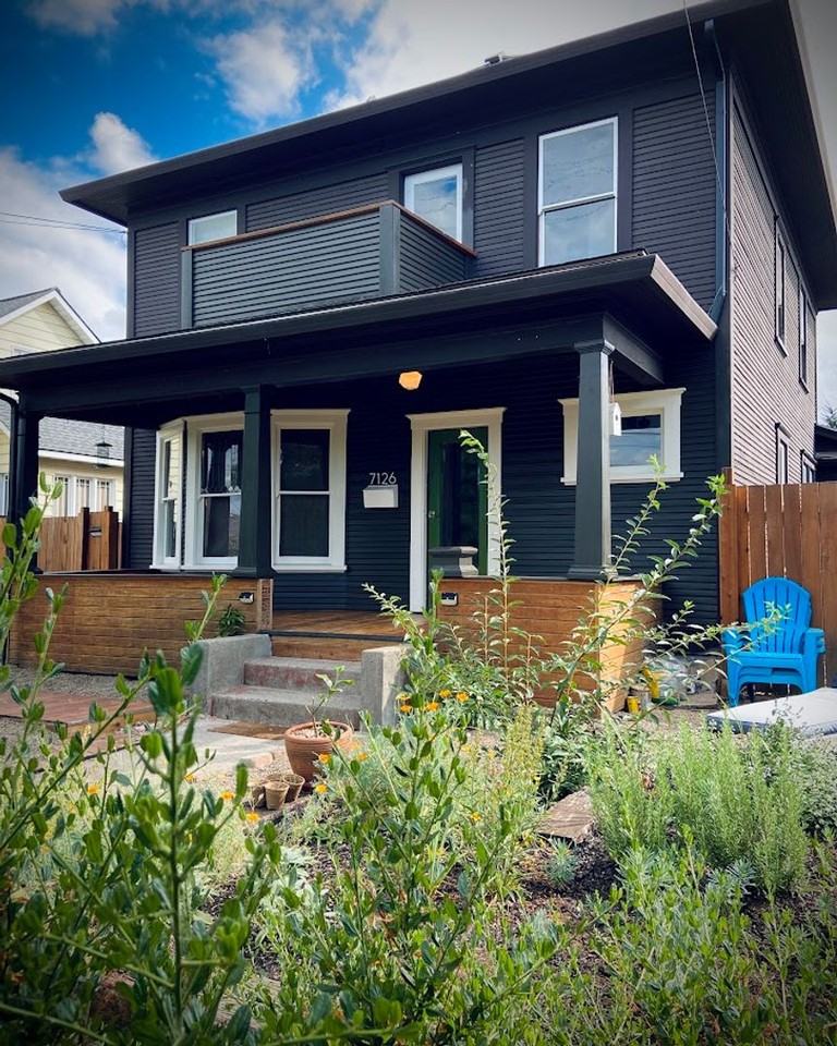 7126 N Lombard St - Photo 2 of 50