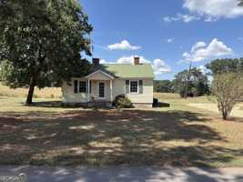 featured image of 962 Bakers Bridge Rd