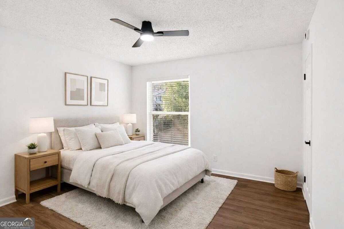 3847 Moran Way - Photo 4 of 40
