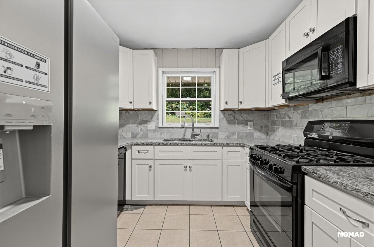 1473 Dewberry Trl - Photo 3 of 29