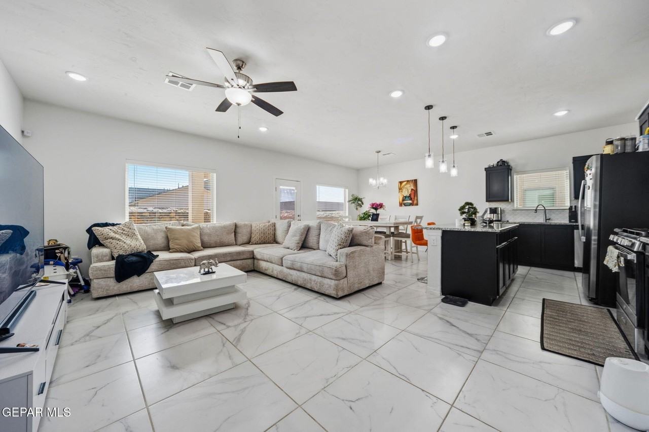 14508 Brianna Leah St - Photo 3 of 44