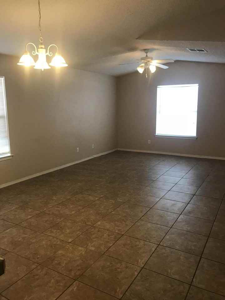 14108 Volcanic Rock Dr - Photo 5 of 18