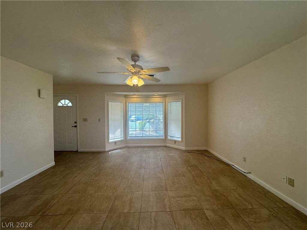 1851 Sycamore Ave #B - Photo 2 of 11