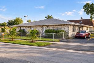 5845 Nw 19th St #B - Photo 1 of 1